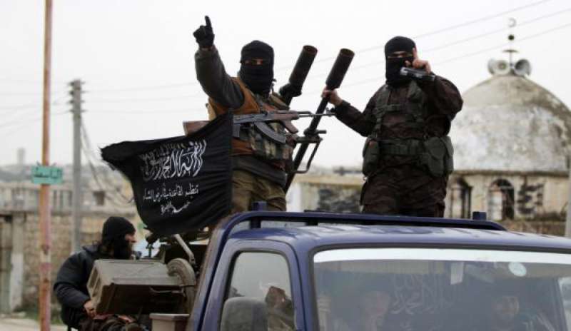 Al-Qaeda conquista una base militare siriana
