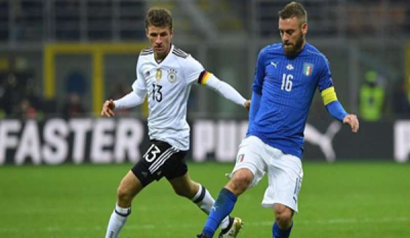 Ranking Fifa, la Germania torna al primo posto. Italia dodicesima