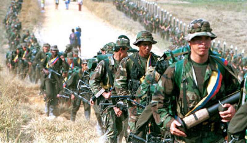 Rapito un generale dell’esercito colombiano, tensione nel Paese
