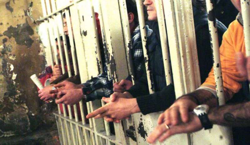 Rapporto Antigone: cresce il sovraffollamento carcerario, diminuiscono i reati