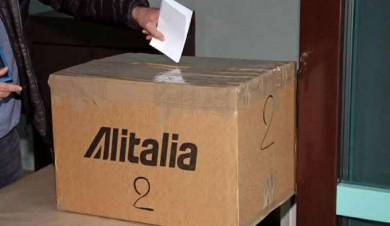 Referendum Alitalia: a Milano trionfa il No, spoglio in corso a Roma