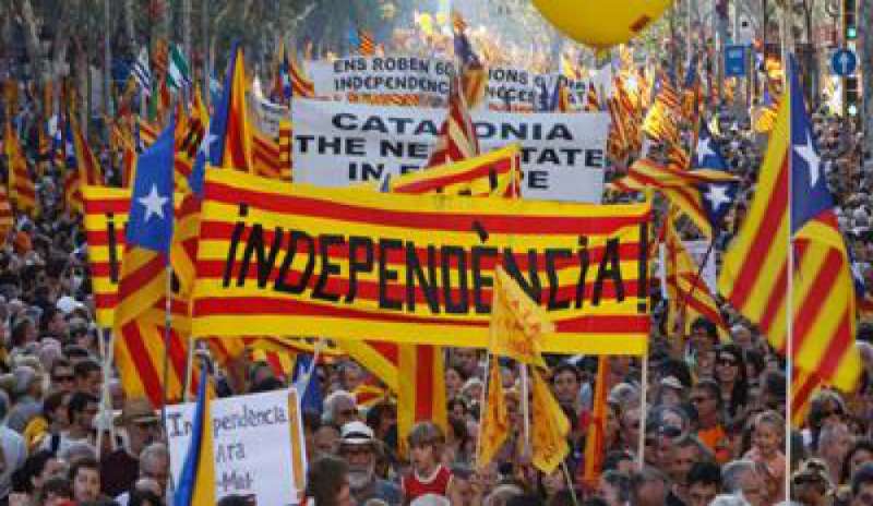 Referendum Catalogna: la procura ordina il sequestro delle urne