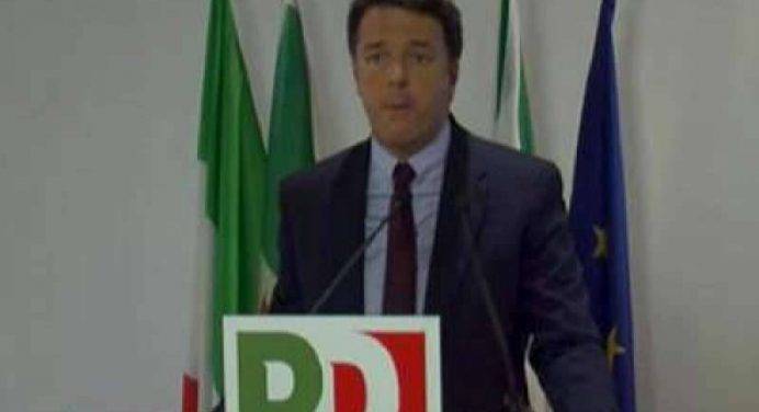 Renzi: “Prima il referendum poi l’Italicum”. Minoranza Pd sugli scudi