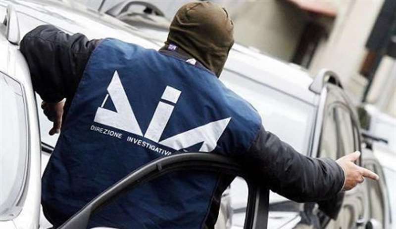 Retata contro la 'Ndrangheta: 27 fermi