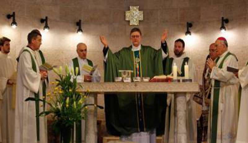 Riaperta la chiesa della moltiplicazione dei pani. Il presidente israeliano difende la libertà religiosa