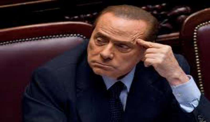 Riforme, Berlusconi avverte: “C’è il rischio di una deriva autoritaria”