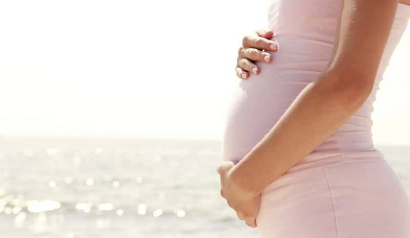 “Ripristinate l'assegno per le donne in gravidanza”