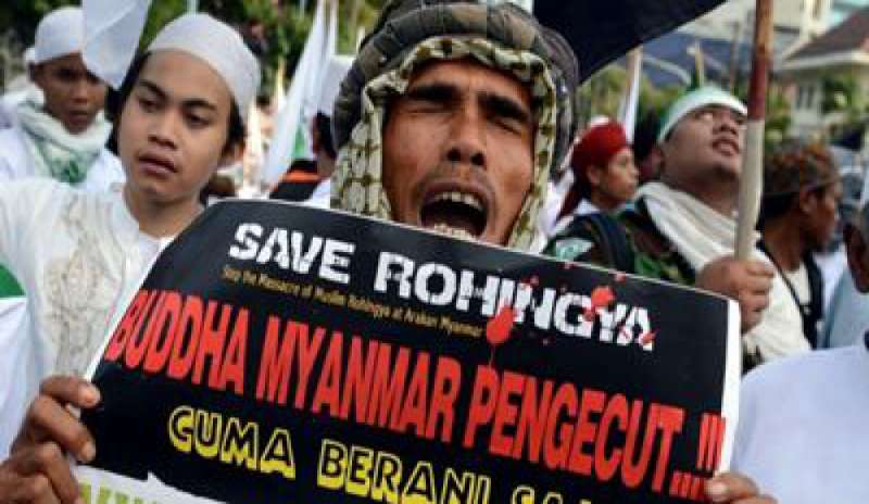 Rohingya, Onu: “Oltre 1000 morti negli scontri con i militari birmani”