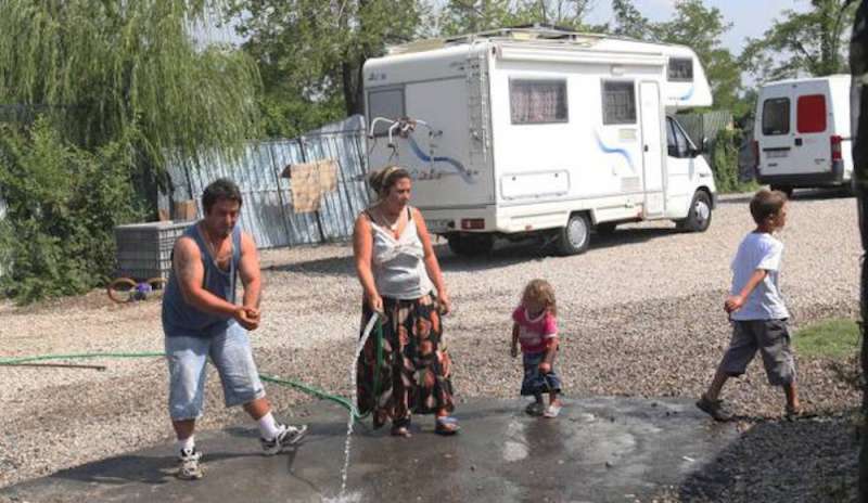 Rom e Sinti: aiutate 106 famiglie per un totale di 374 persone