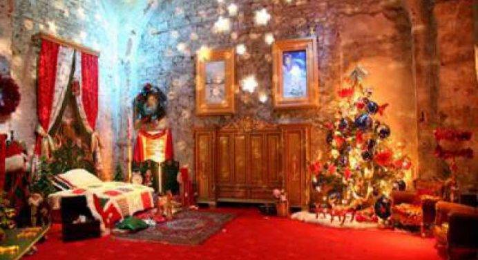 Nelle botteghe “local” la tradizione popolare del Natale. Strenne sotto casa