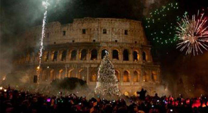 Roma, fuggono gli sponsor del Capodanno: niente concertone