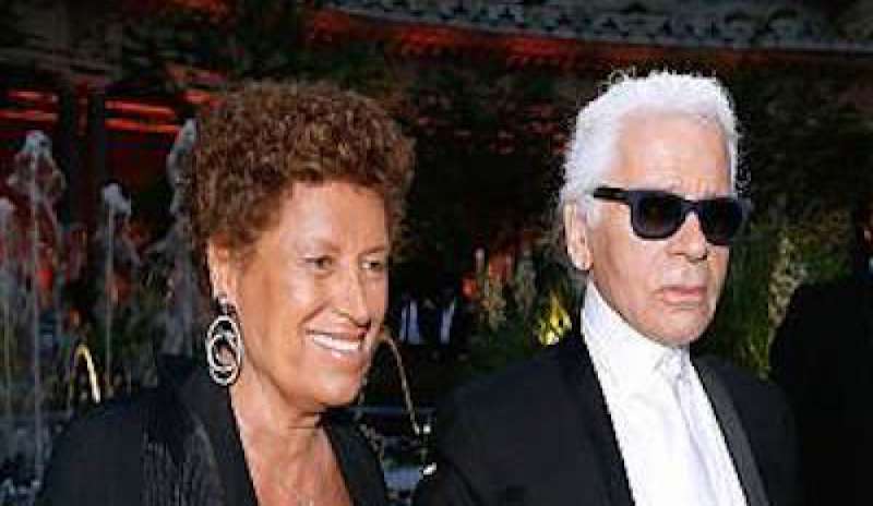 Roma, è morta la stilista Carla Fendi: la Signora della Moda aveva 80 anni
