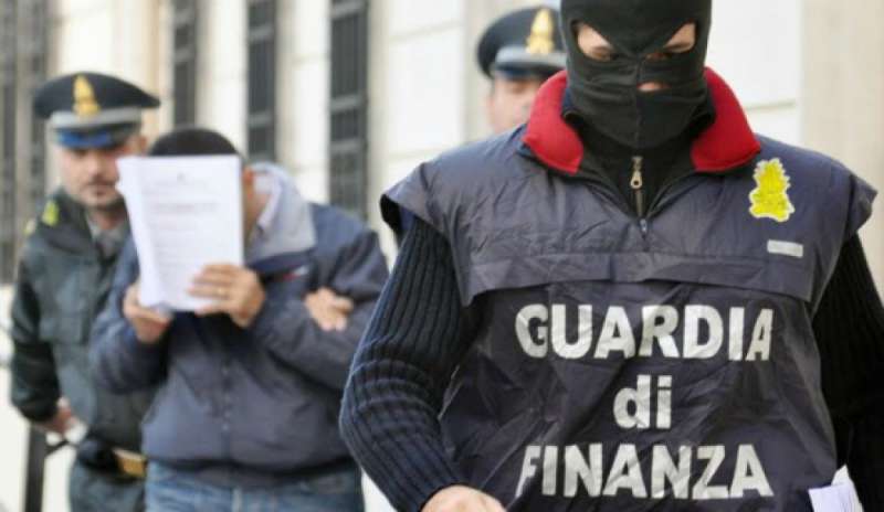 Romanzo Capitale: trentasette arresti per mafia a Roma. Indagato Alemanno