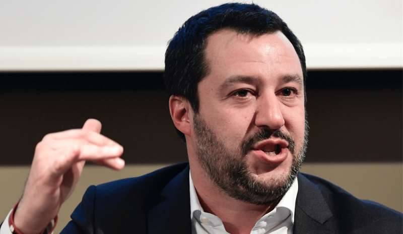 Salvini: “Se necessario sforeremo il vincolo del 3%”