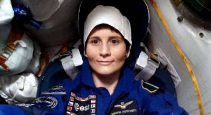 Samantha Cristoforetti è la prima astronauta italiana nello spazio