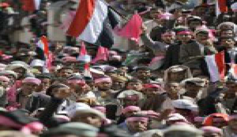 Sanaa: 20 mila yemeniti manifestano contro gli Houthi