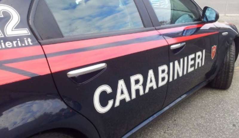 Sardegna: attentati contro una sede Pd e un sindaco