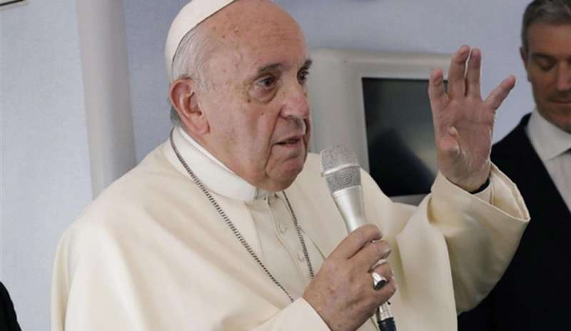 Scandalo finanze vaticane, il Papa: “Scoperchiato dall'interno”