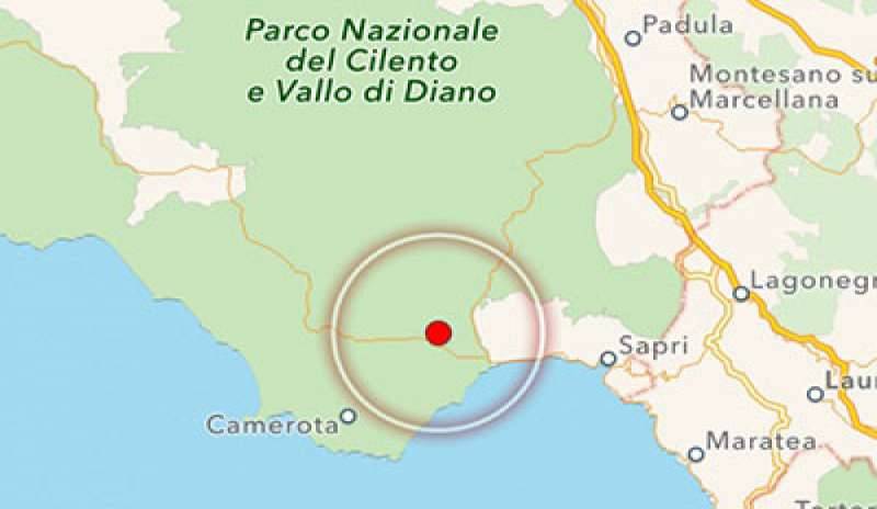 Scossa di magnitudo 3.7 nel Cilento, paura ma nessun danno