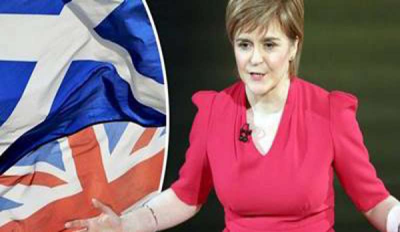 Secessione dalla Gran Bretagna: Nicola Sturgeon avvia l’iter per un referendum bis sull’indipendenza della Scozia