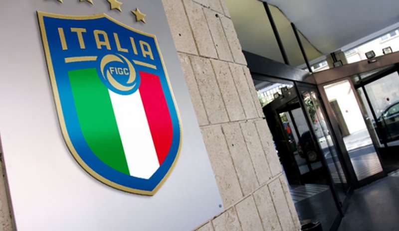 Serie B, il Tar ferma tutto: Foggia (per ora) ai playout