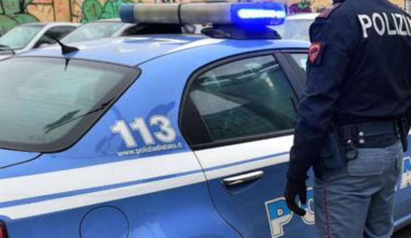 Si fingevano poliziotti in borghese: 11 arresti