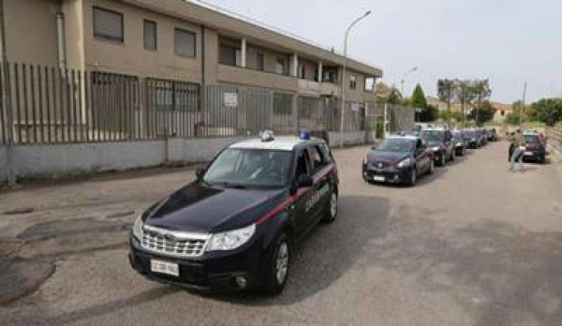 Smantellata centrale della droga a Frosinone: 50 arresti