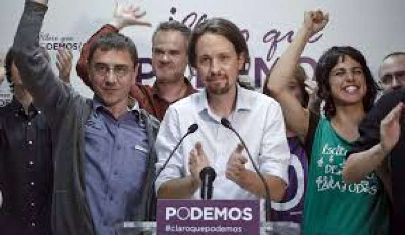 Spagna, il partito Podemos in testa ai sondaggi