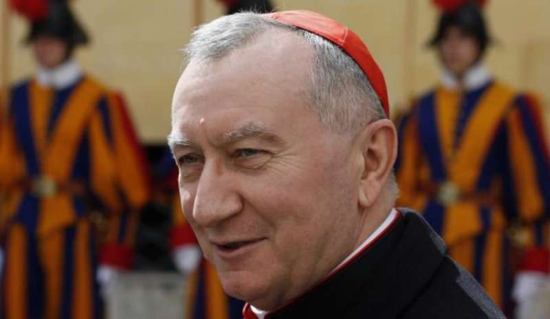 Stabile occupato, Il cardinal Parolin difende l'elemosiniere del Papa