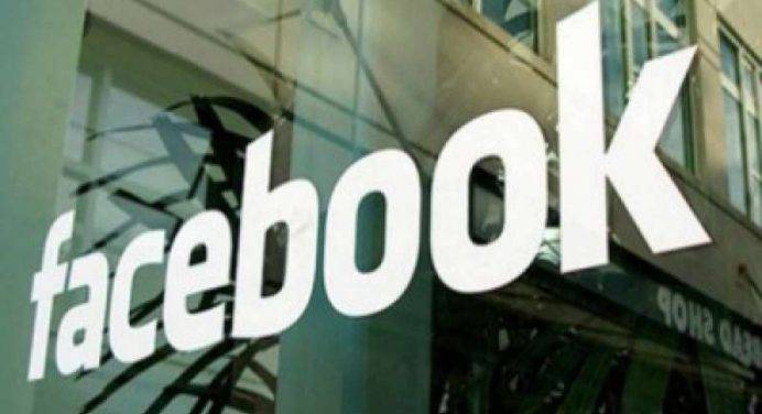 Stangata Ue a Facebook, multa da 110 milioni sull’acquisizione di Whatsapp