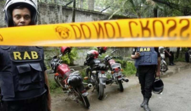 Strage di Dacca, catturato l’uomo che fornì le granate ai terroristi