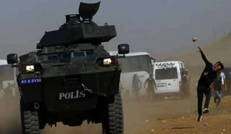 Stretta sulla sicurezza in Turchia, l’Onu: “2 mila vittime nel sudest, è urgente un’indagine”
