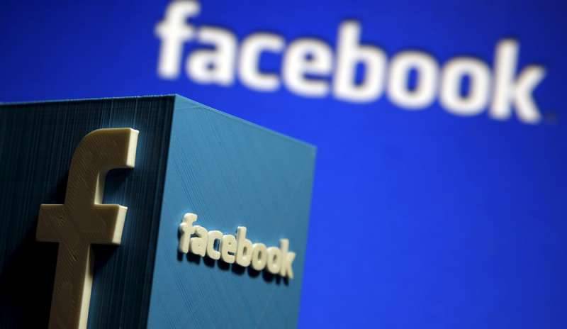 Svolta Facebook: pagherà le tasse dove incassa