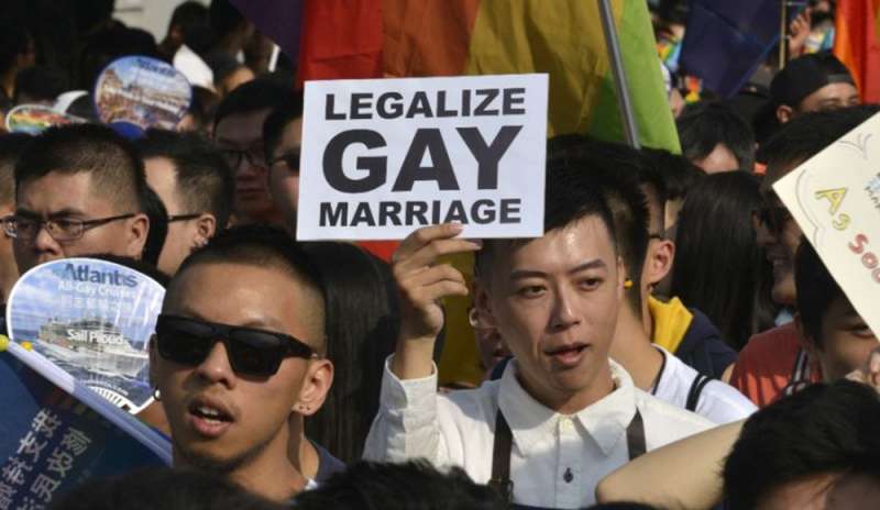 Taiwan apre alle nozze gay