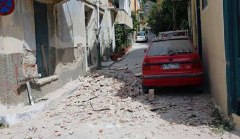 Terremoto 6.3 fra Grecia e Turchia: un morto e 10 feriti a Lesbo