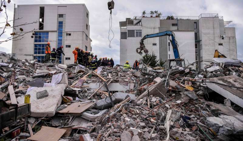 Terremoto in Albania, stop alle ricerche