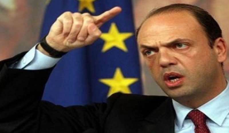 TERRORISMO, ALFANO: “81 FOREIGN FIGHTERS ‘ITALIANI’ ARRUOLATI NEL CALIFFATO”