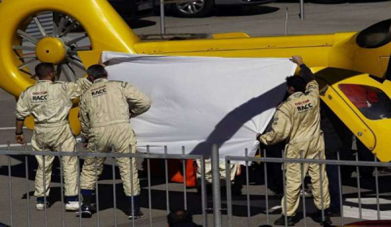 Test stagionali di Formula 1: Alonso si schianta contro un muro