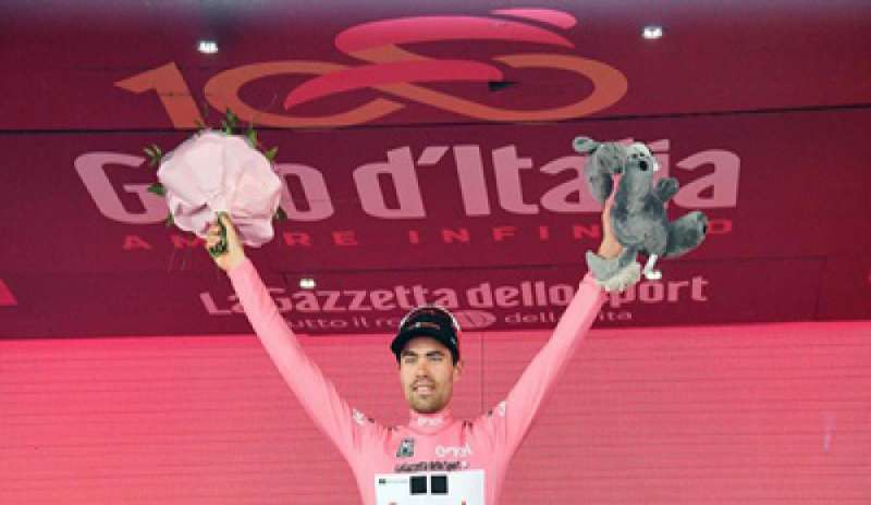 Tom Dumoulin è il re del Giro 100: l’olandese fa festa all’ombra del Duomo