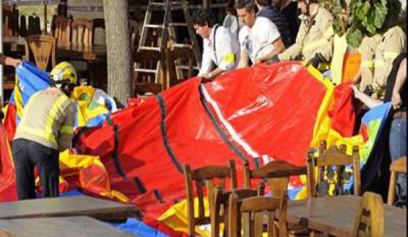 Tragedia a Caldes de Malavella: un gioco gonfiabile esplode e uccide una bimba di 6 anni