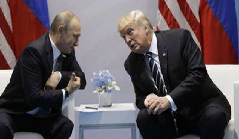 Trump chiude il consolato russo a San Francisco, ira di Mosca: “Reagiremo”