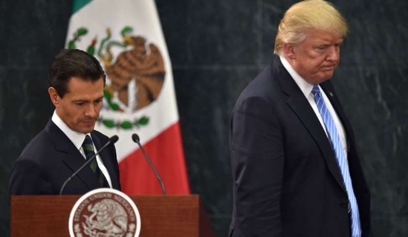 Trump: “Dazi al Messico se non ferma i migranti”