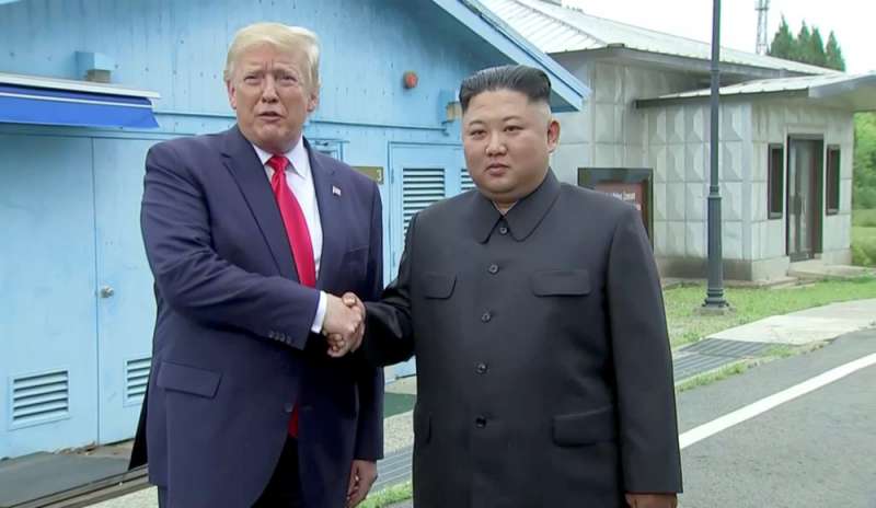 Trump e Kim, incontro storico al confine fra le Coree