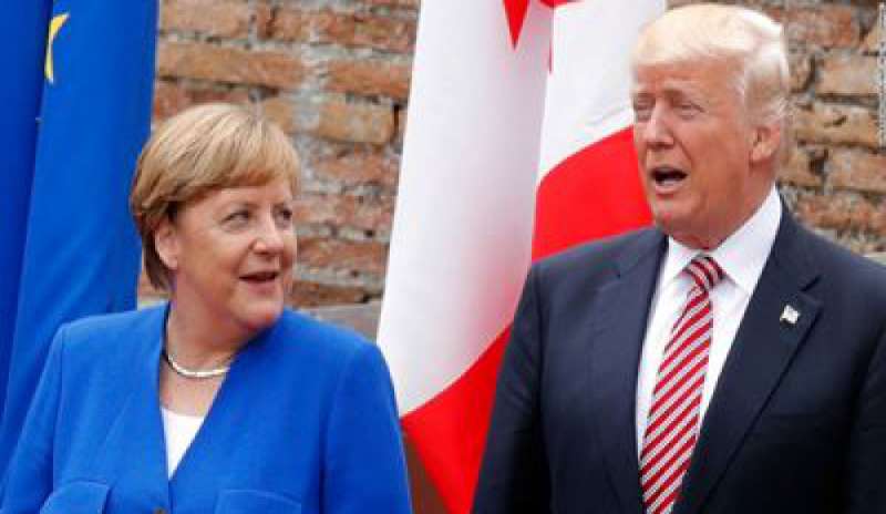 Trump replica alla Merkel: “Paga alla Nato meno di quanto dovrebbe. Le cose cambieranno”