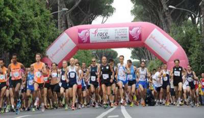 TUMORE AL SENO, ROMA SI TINGE DI ROSA PER LA “RACE FOR THE CURE”