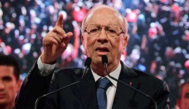 Tunisia, Festa della Rivoluzione: Essebsi libera duemila detenuti