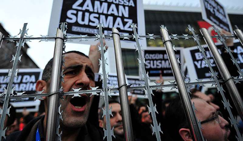 Turchia: arrestati 14 avvocati che sostengono i diritti dei carcerati