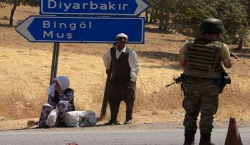TURCHIA, IMBOSCATA DEL PKK CONTRO L’ESERCITO DI ANKARA: UCCISI 3 SOLDATI