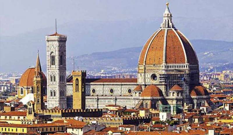 Primo caso a Firenze: l'uomo era tornato da Singapore