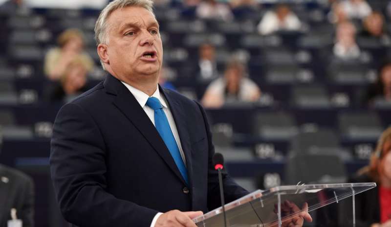 Ue: risposta al vetriolo a Orban